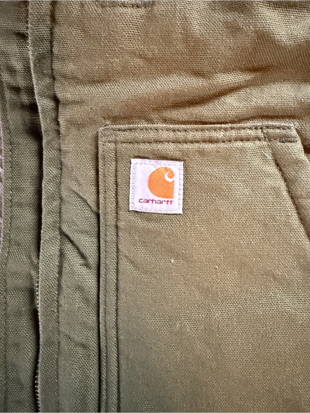Carhartt Women’s Olive Sherpa-Lined Work Vest - Picture 5 of 6